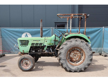 Farm tractor Deutz D6806: picture 2