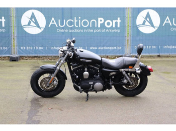 Motorcycle HARLEY-DAVIDSON