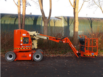 Articulated boom JLG