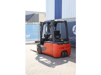 Electric forklift Linde E16L-02: picture 4
