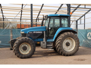 Farm tractor NEW HOLLAND 70 series
