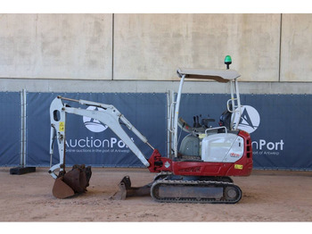 Mini excavator Takeuchi TB216: picture 2
