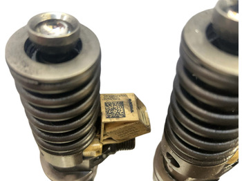 Fuel filter Volvo: picture 3