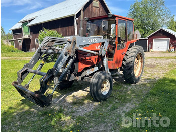 Farm tractor VALMET
