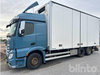 Box truck MERCEDES-BENZ