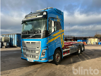 Hook lift truck VOLVO FH16 750