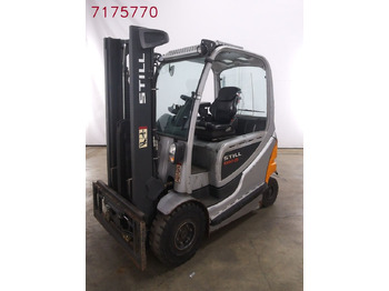 Electric forklift STILL RX60