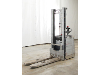 Stacker STILL