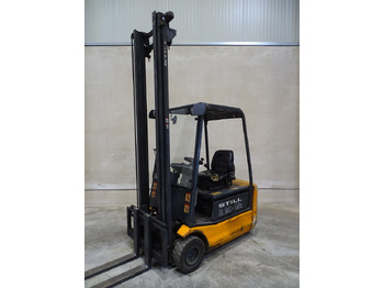 Electric forklift STILL R20