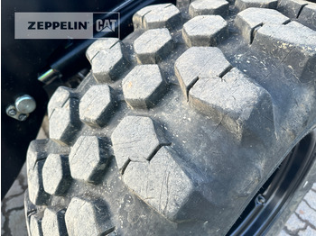 Wheel loader Cat 908M: picture 5 Wheel loader Cat 908M: picture 5