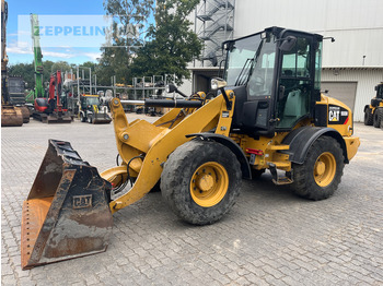 Wheel loader CATERPILLAR 908M
