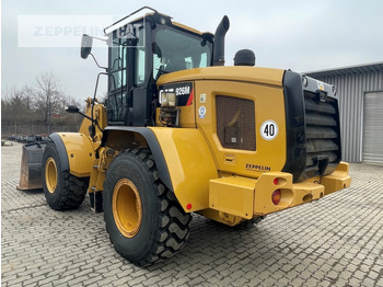 Wheel loader Cat 926M: picture 2