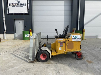 Compact loader