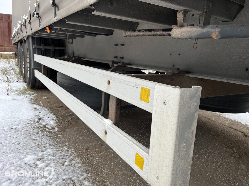 Curtainsider semi-trailer 2007 HUMBAUR HSA 351324 curtain side semi-trailer: picture 14 Curtainsider semi-trailer 2007 HUMBAUR HSA 351324 curtain side semi-trailer: picture 14