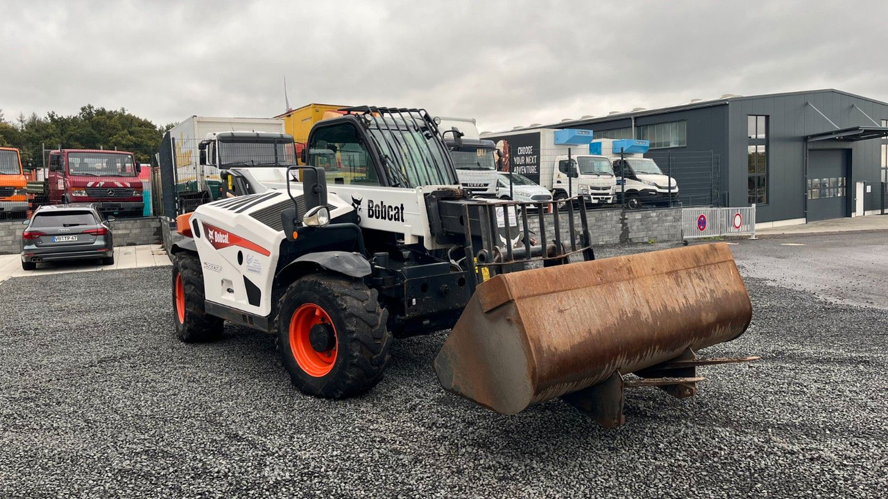 Bobcat T35.105LB Teleskoplader 7600 Kg Gabel Schaufel - Wheel loader: picture 3 Bobcat T35.105LB Teleskoplader 7600 Kg Gabel Schaufel - Wheel loader: picture 3