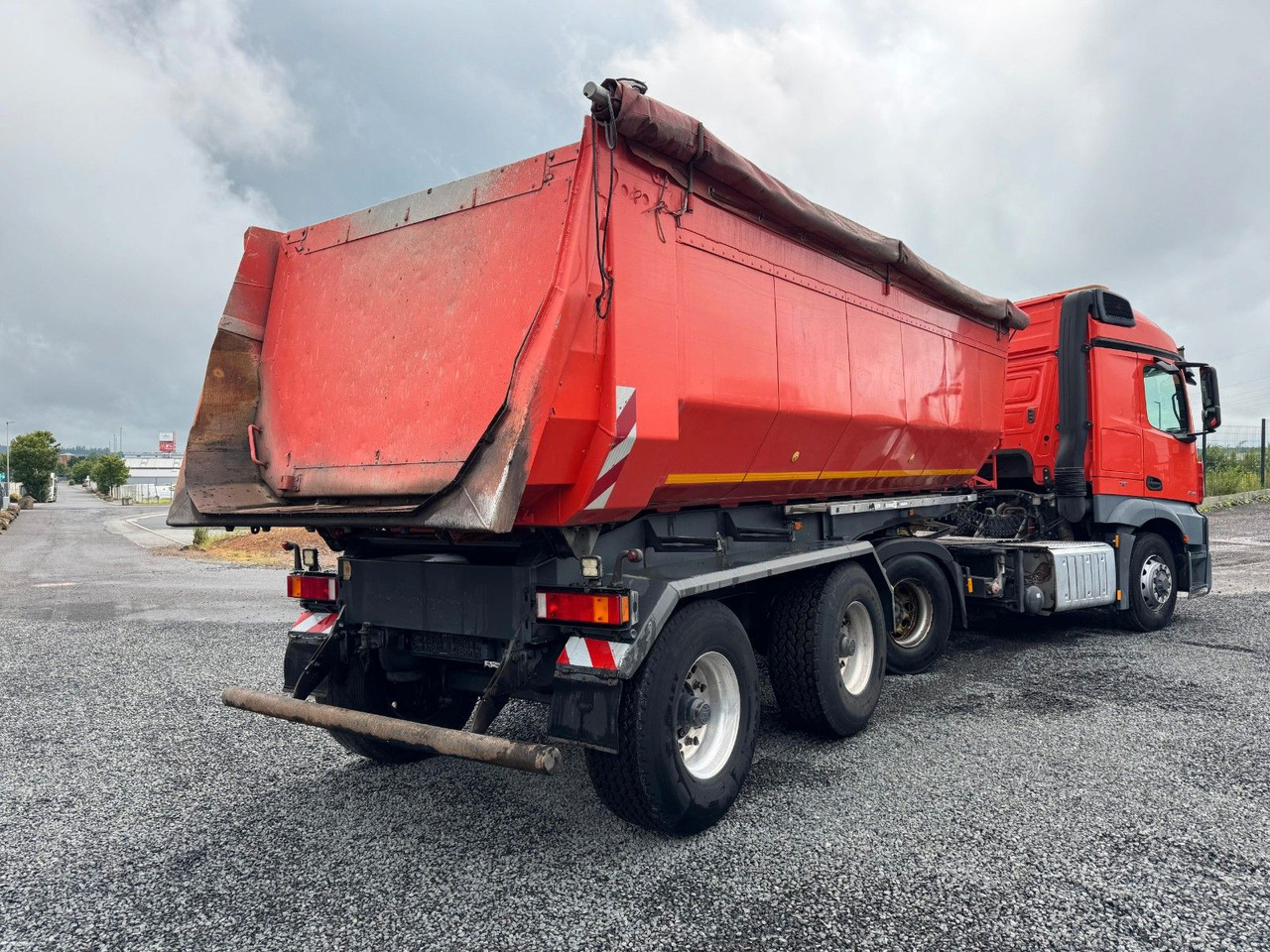 Kempf SKM 31/2 Thermo Mulde Muldenkipper Liftachse BPW - Tipper semi-trailer: picture 4 Kempf SKM 31/2 Thermo Mulde Muldenkipper Liftachse BPW - Tipper semi-trailer: picture 4