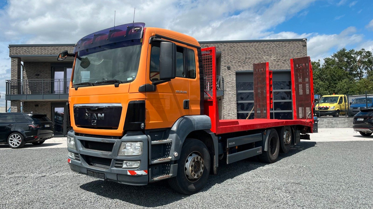 MAN TGS 26.320 Abschlepper Transporter Baumaschinen - Tow truck: picture 2 MAN TGS 26.320 Abschlepper Transporter Baumaschinen - Tow truck: picture 2
