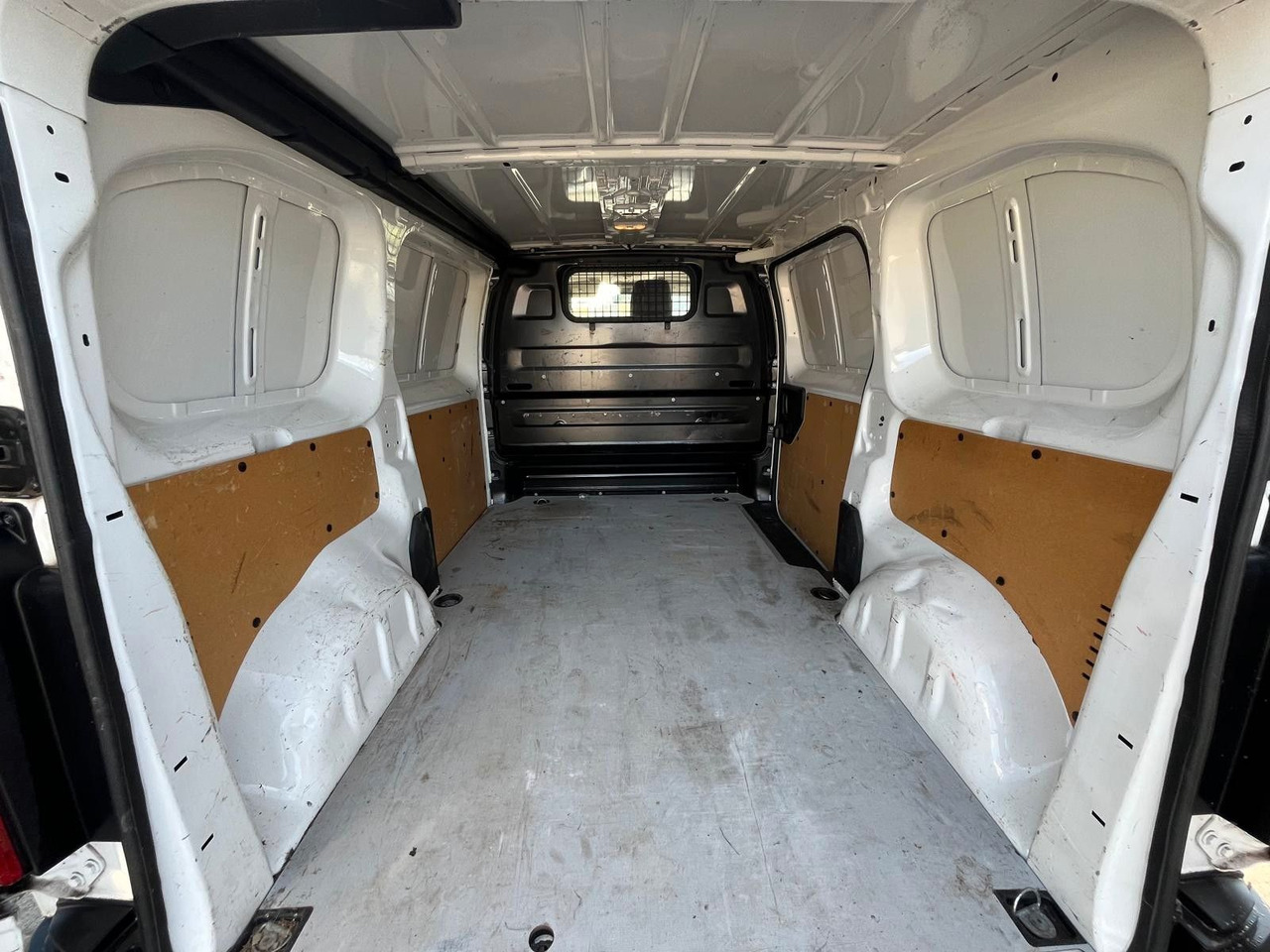 Peugeot Expert Kasten Premium L2 - Small van: picture 5 Peugeot Expert Kasten Premium L2 - Small van: picture 5