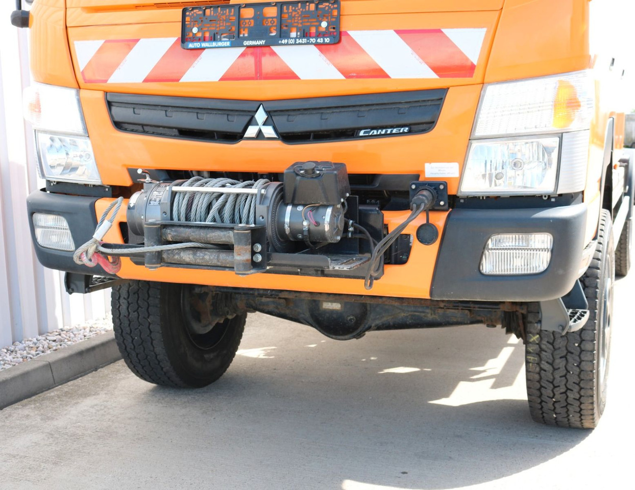 Mitsubishi CANTER 6C180 DOKA 4x4 KLIMA WINDE Standhz. 37tkm - Cab chassis truck: picture 2 Mitsubishi CANTER 6C180 DOKA 4x4 KLIMA WINDE Standhz. 37tkm - Cab chassis truck: picture 2