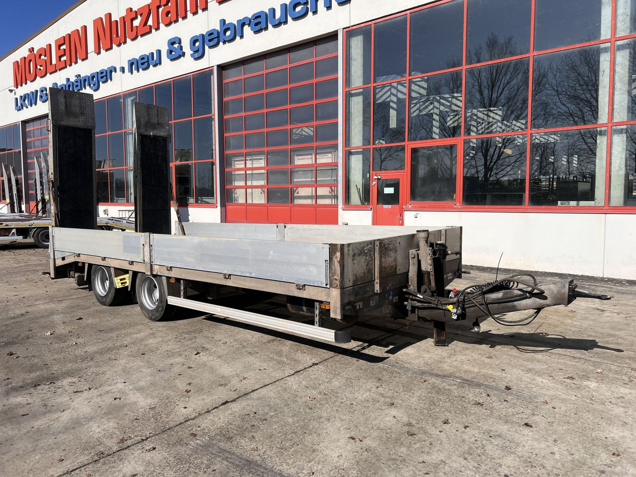 Möslein 19 t Tandemtieflader - Low loader trailer: picture 5 Möslein 19 t Tandemtieflader - Low loader trailer: picture 5