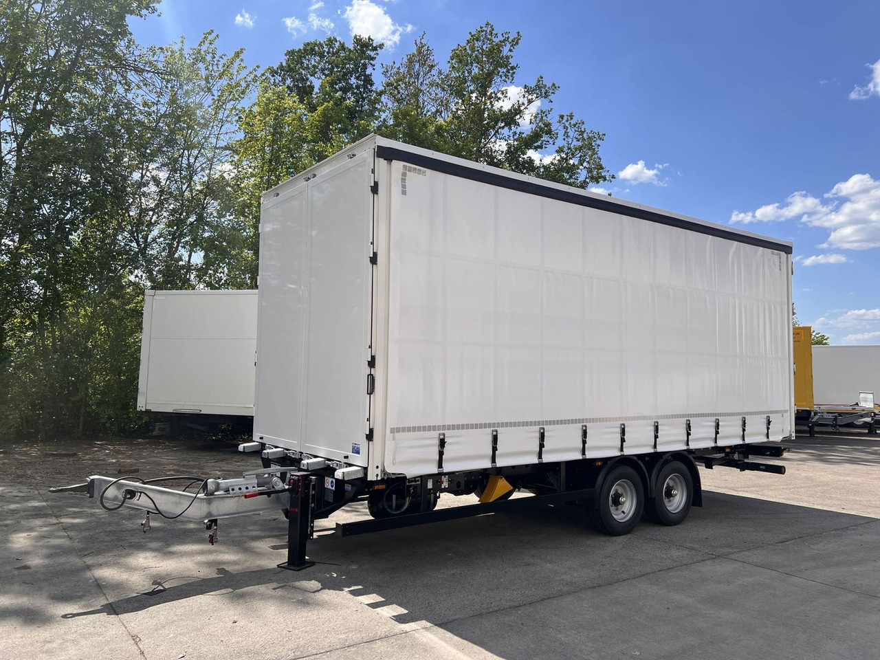 Möslein NEUER Tandem- Planenanhänger Durchladbar - Curtainsider truck: picture 4 Möslein NEUER Tandem- Planenanhänger Durchladbar - Curtainsider truck: picture 4