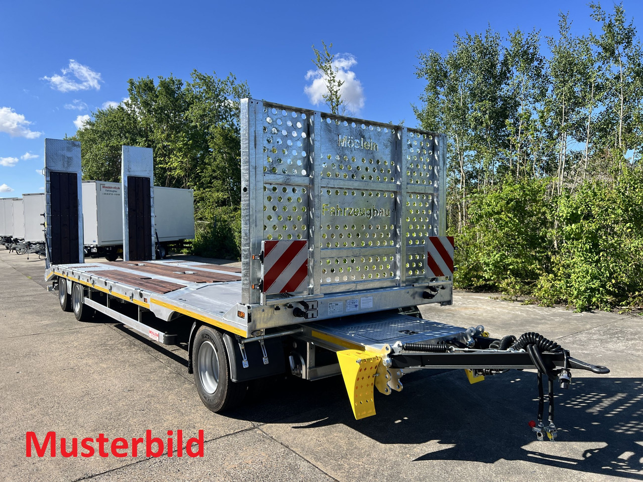 Möslein T4 VB H1 gerade neuer 4 Achs Tieflader gerade hydraulischen Rampen - Low loader trailer: picture 3 Möslein T4 VB H1 gerade neuer 4 Achs Tieflader gerade hydraulischen Rampen - Low loader trailer: picture 3