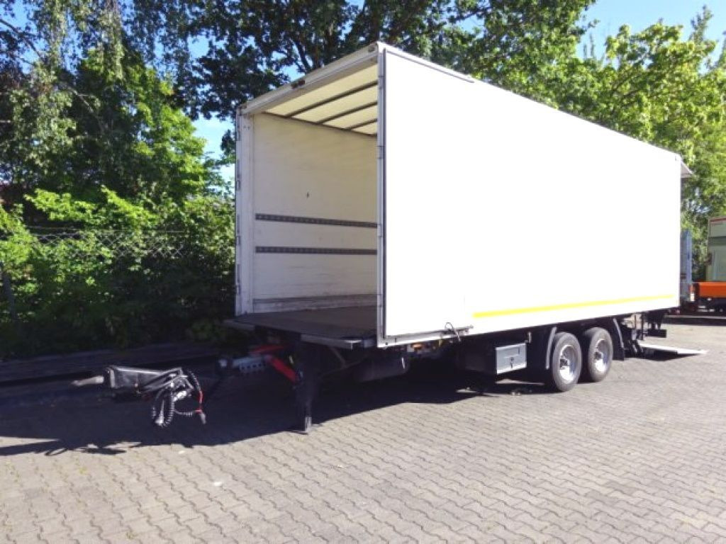 Tandemkoffer, Ladebordwand + Durchladbar - Closed box trailer: picture 4 Tandemkoffer, Ladebordwand + Durchladbar - Closed box trailer: picture 4