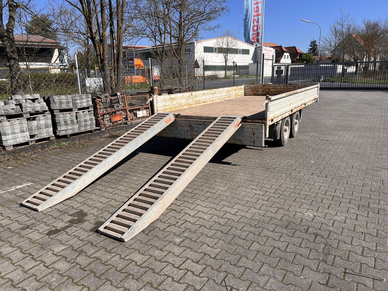 Tandemtieflader - Low loader trailer: picture 2 Tandemtieflader - Low loader trailer: picture 2