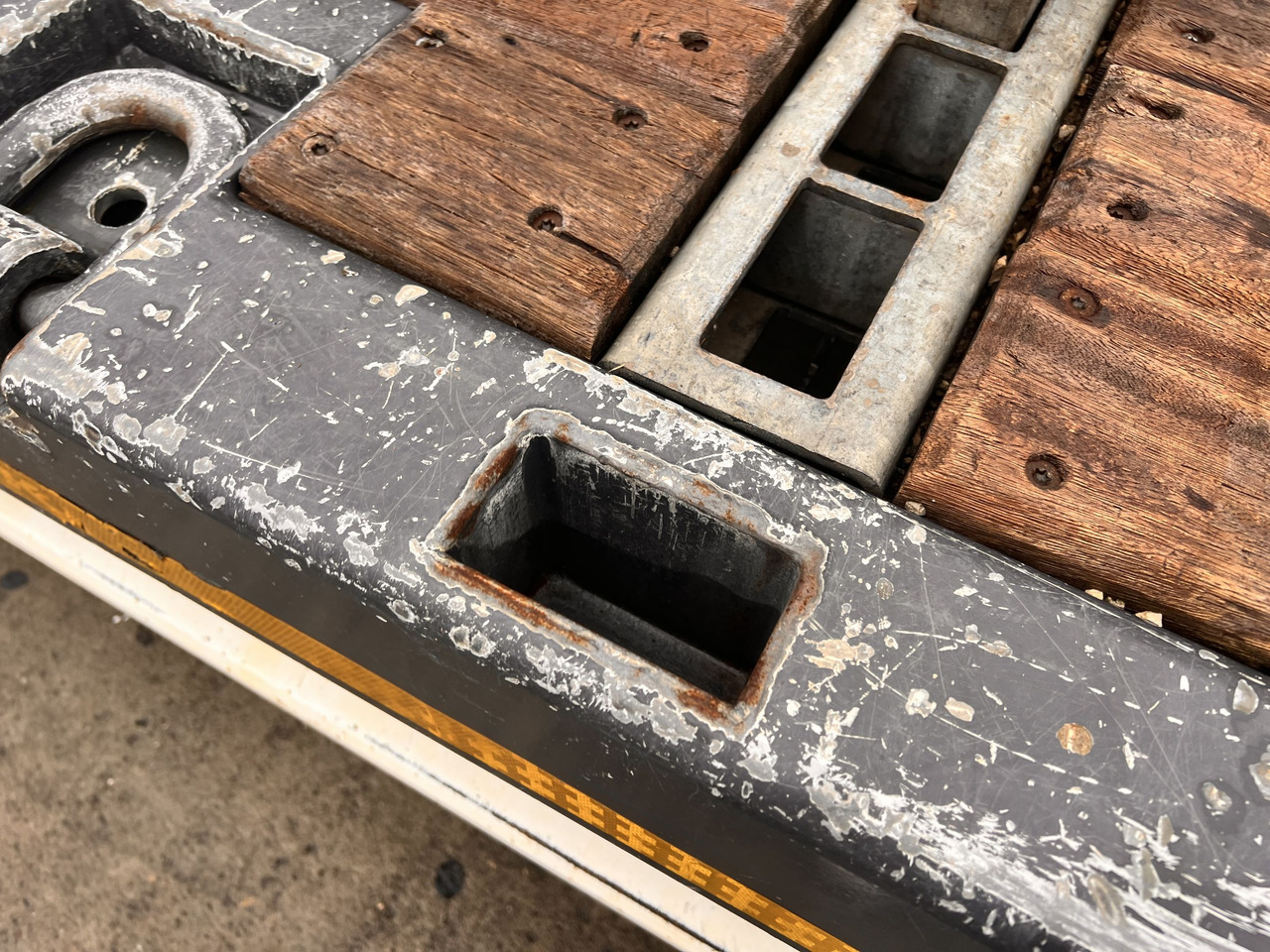 Low loader semi-trailer for transportation of heavy machinery t3  3 Achs Satteltieflader: picture 7