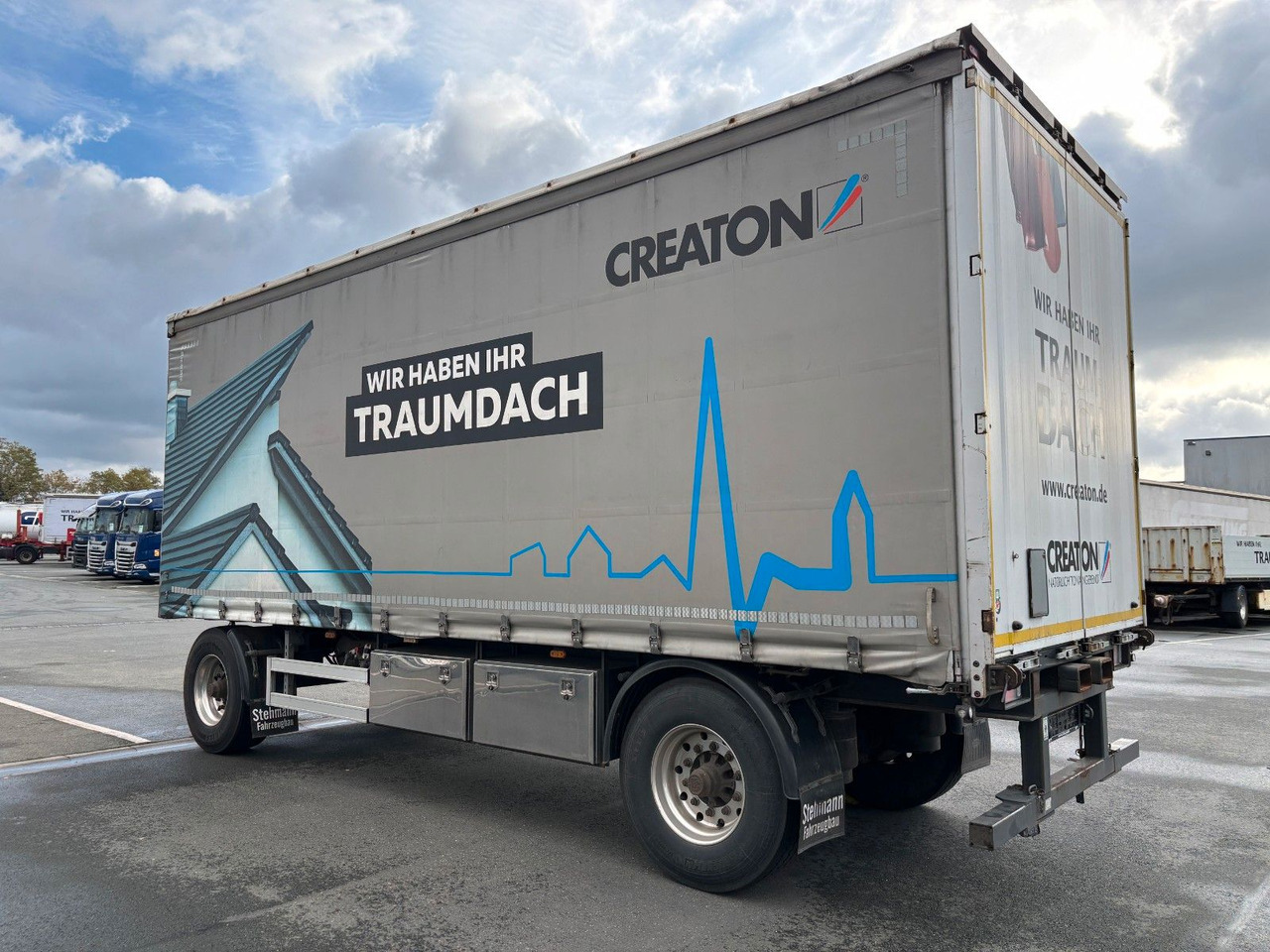 AZP18 Plane + Staplerhalterung - Curtainsider trailer: picture 2 AZP18 Plane + Staplerhalterung - Curtainsider trailer: picture 2