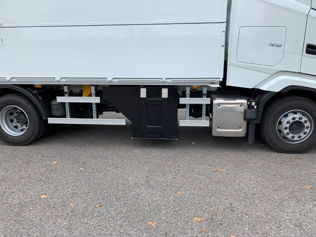 DAF FAN XG 480 Swing-Board mit LBW - Beverage truck: picture 5 DAF FAN XG 480 Swing-Board mit LBW - Beverage truck: picture 5