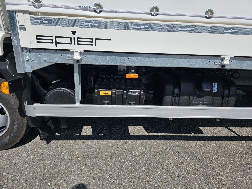 New Curtainsider truck DAF LF 210 7,49t Spier Pritsche-Plane LBW Tageszulas DAF FA LF 210 08t Spier Pritsche mit LBW: picture 6