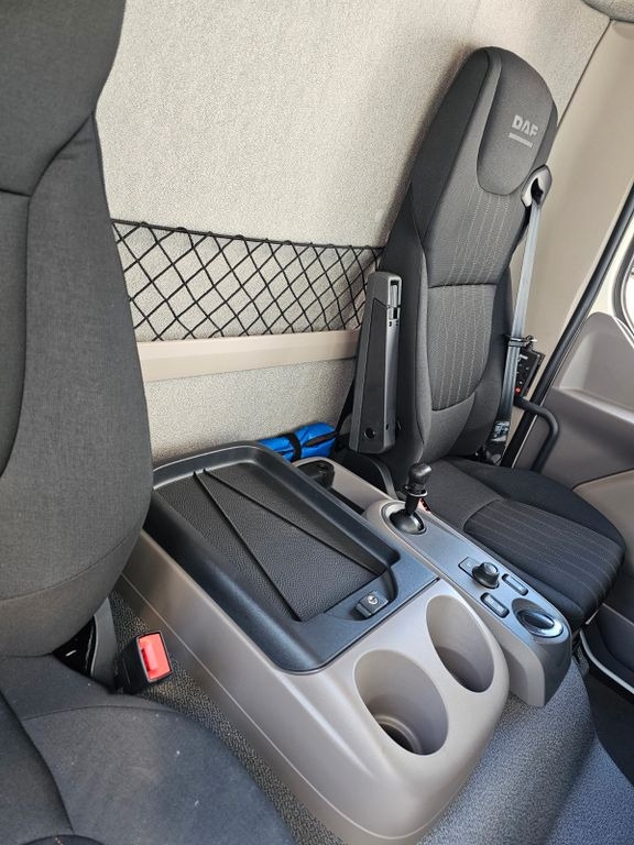 New Curtainsider truck DAF LF 210 7,49t Spier Pritsche-Plane LBW Tageszulas DAF FA LF 210 08t Spier Pritsche mit LBW: picture 25