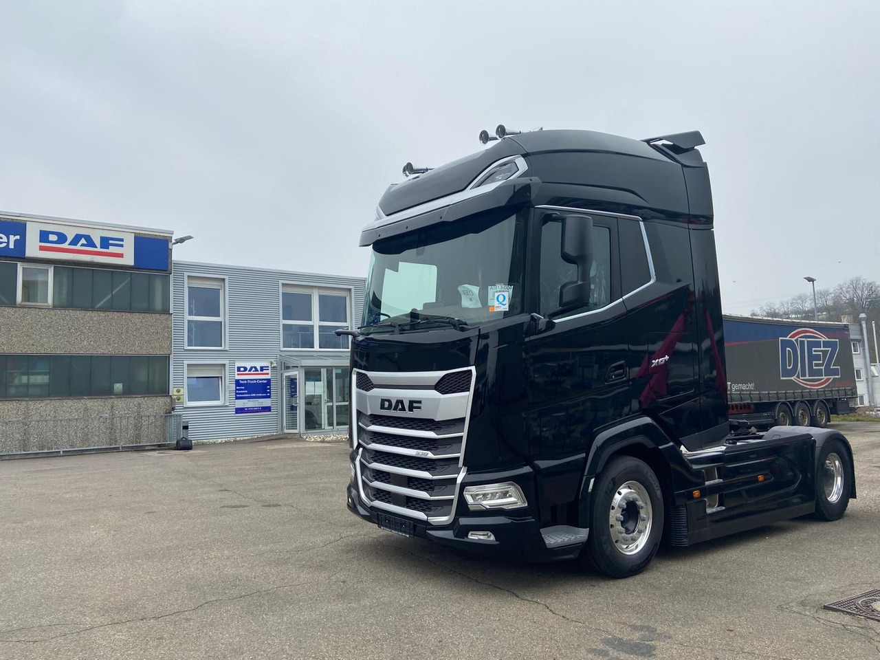 DAF XG+ 530 FT Edition Black DAF XG 530 FT Edition Black - Tractor unit: picture 1 DAF XG+ 530 FT Edition Black DAF XG 530 FT Edition Black - Tractor unit: picture 1