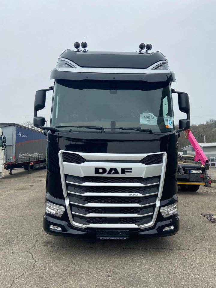 DAF XG+ 530 FT Edition Black DAF XG 530 FT Edition Black - Tractor unit: picture 3 DAF XG+ 530 FT Edition Black DAF XG 530 FT Edition Black - Tractor unit: picture 3