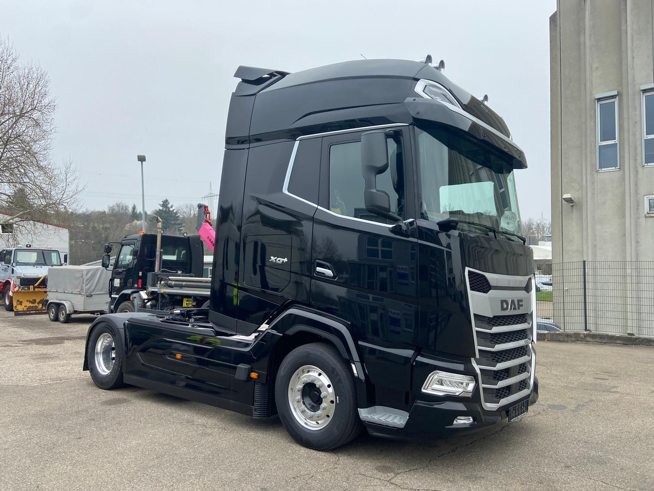 DAF XG+ 530 FT Edition Black DAF XG 530 FT Edition Black - Tractor unit: picture 4 DAF XG+ 530 FT Edition Black DAF XG 530 FT Edition Black - Tractor unit: picture 4