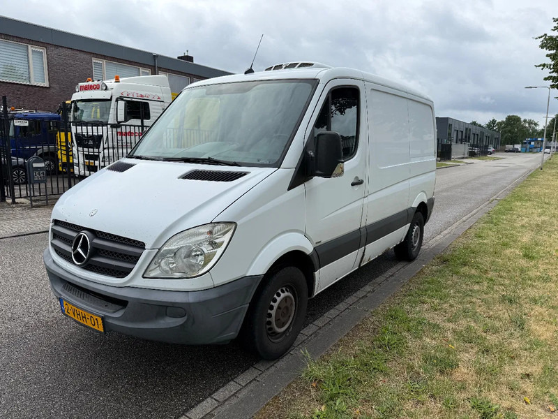 Mercedes-Benz Sprinter 313 2010 kuhlung diepfreez - Refrigerated van: picture 2 Mercedes-Benz Sprinter 313 2010 kuhlung diepfreez - Refrigerated van: picture 2