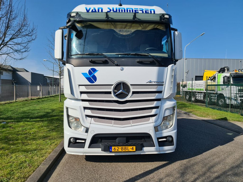 Mercedes-Benz Actros 1942 ACTROS 1942 EURO 5 !!! - Tractor unit: picture 3 Mercedes-Benz Actros 1942 ACTROS 1942 EURO 5 !!! - Tractor unit: picture 3