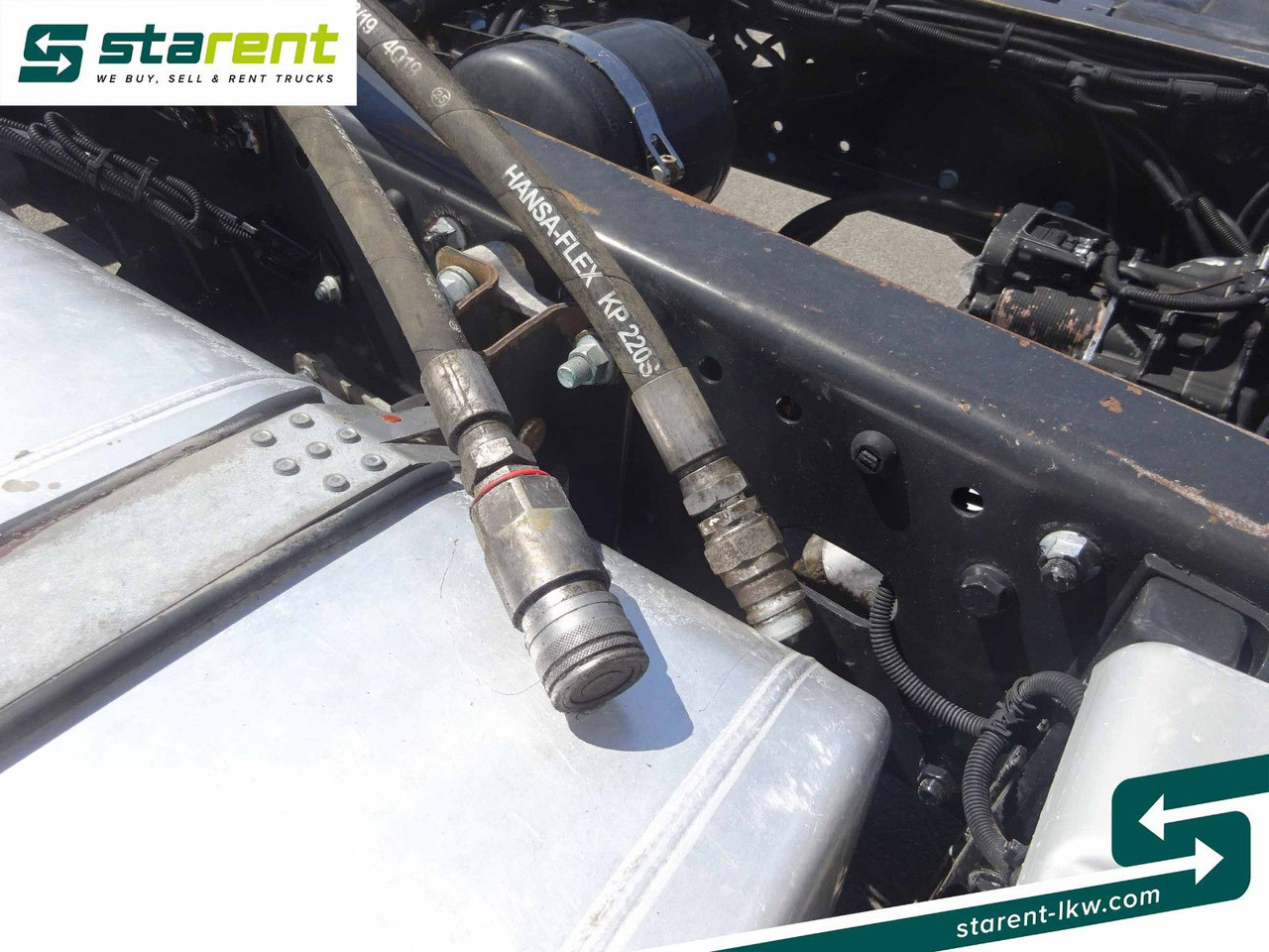 Tractor unit MAN .400, 2-L Hydr., ADR (AT/FL) , Neuer Motor: picture 11