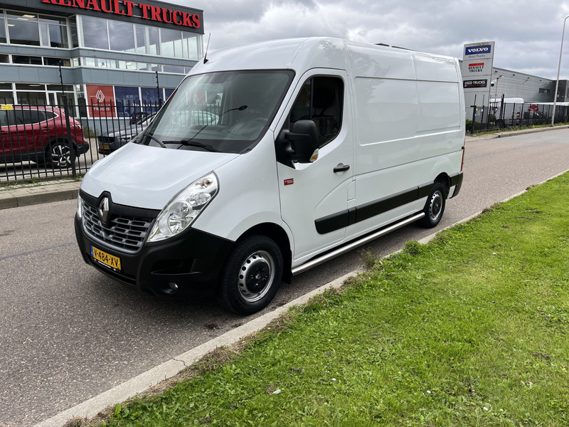 Panel van Renault Master Red Edition 130.35 L2 H2 2.3 dci , euro 6, Airco, Nav, Camera: picture 1