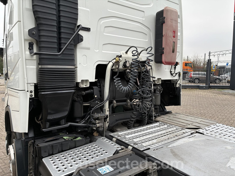 Volvo FH - Tractor unit: picture 5 Volvo FH - Tractor unit: picture 5
