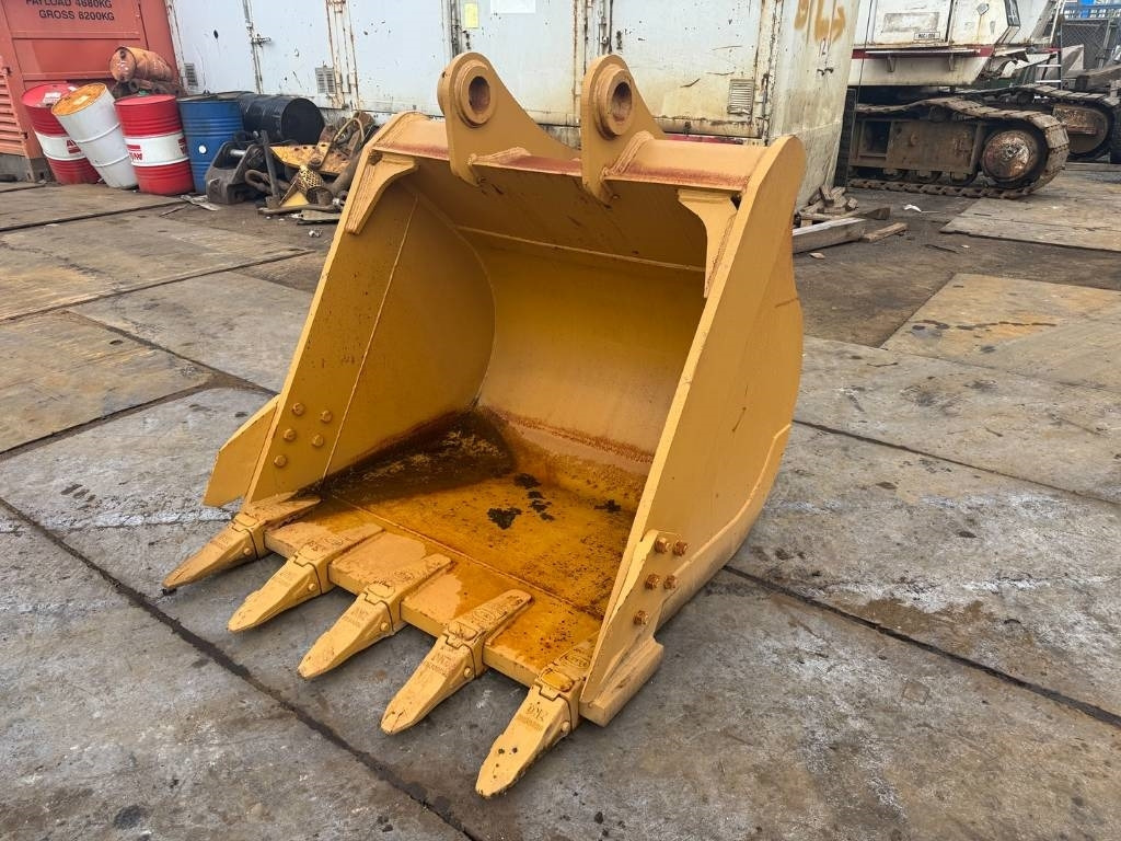 CAT 330 bucket - Bucket for Construction machinery: picture 1 CAT 330 bucket - Bucket for Construction machinery: picture 1