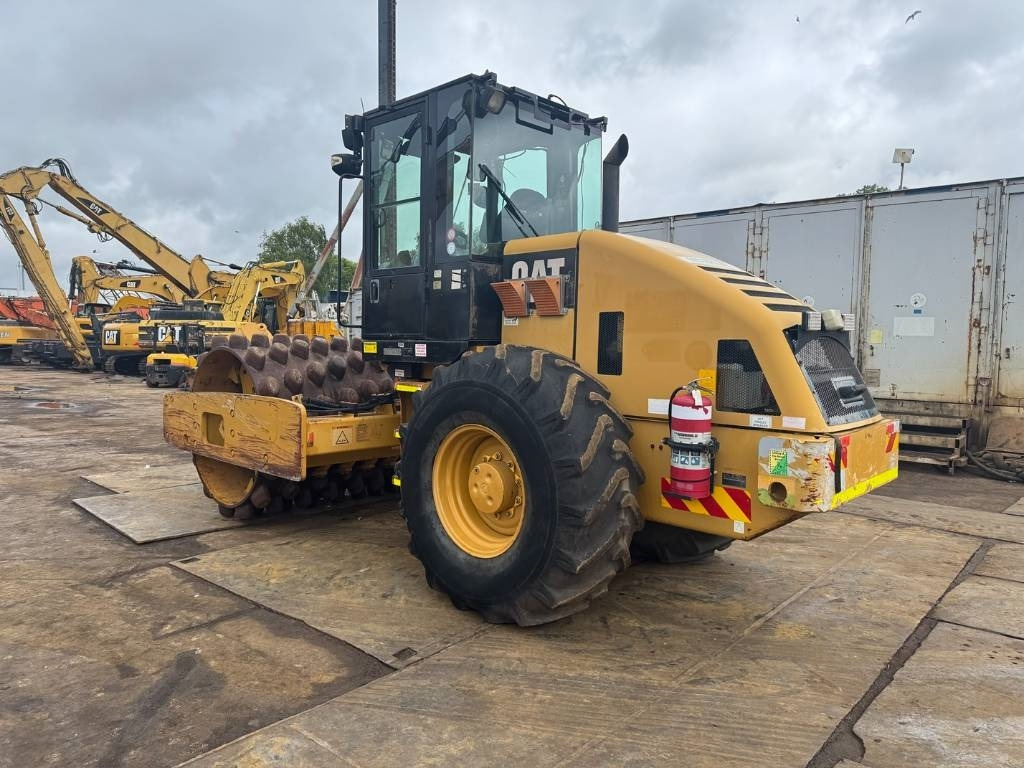 CAT CP 533 E - Compactor: picture 3 CAT CP 533 E - Compactor: picture 3