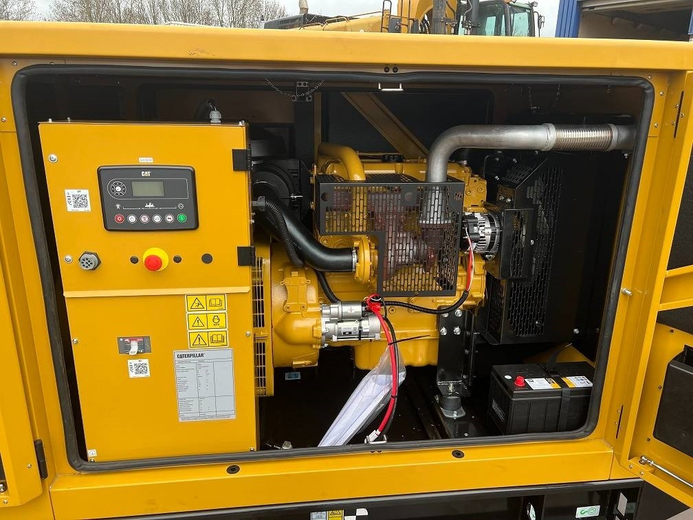 CAT DE 88 E0 (80KVA 64KW) new unused - Generator set: picture 5 CAT DE 88 E0 (80KVA 64KW) new unused - Generator set: picture 5