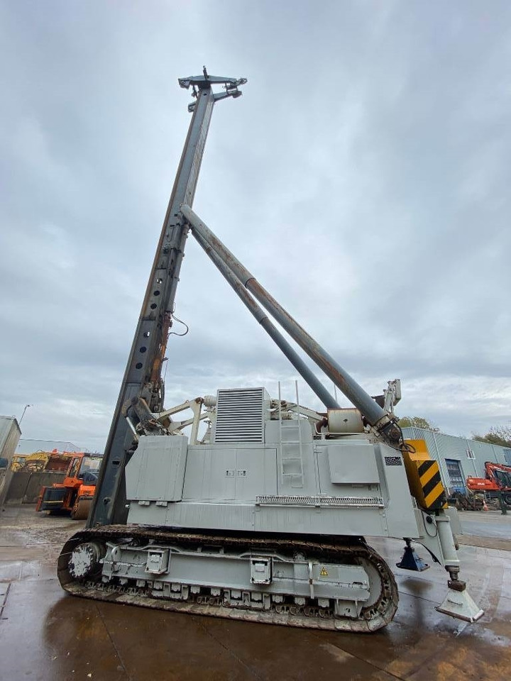 Hitachi KH 150-3 - Pile driver: picture 5 Hitachi KH 150-3 - Pile driver: picture 5