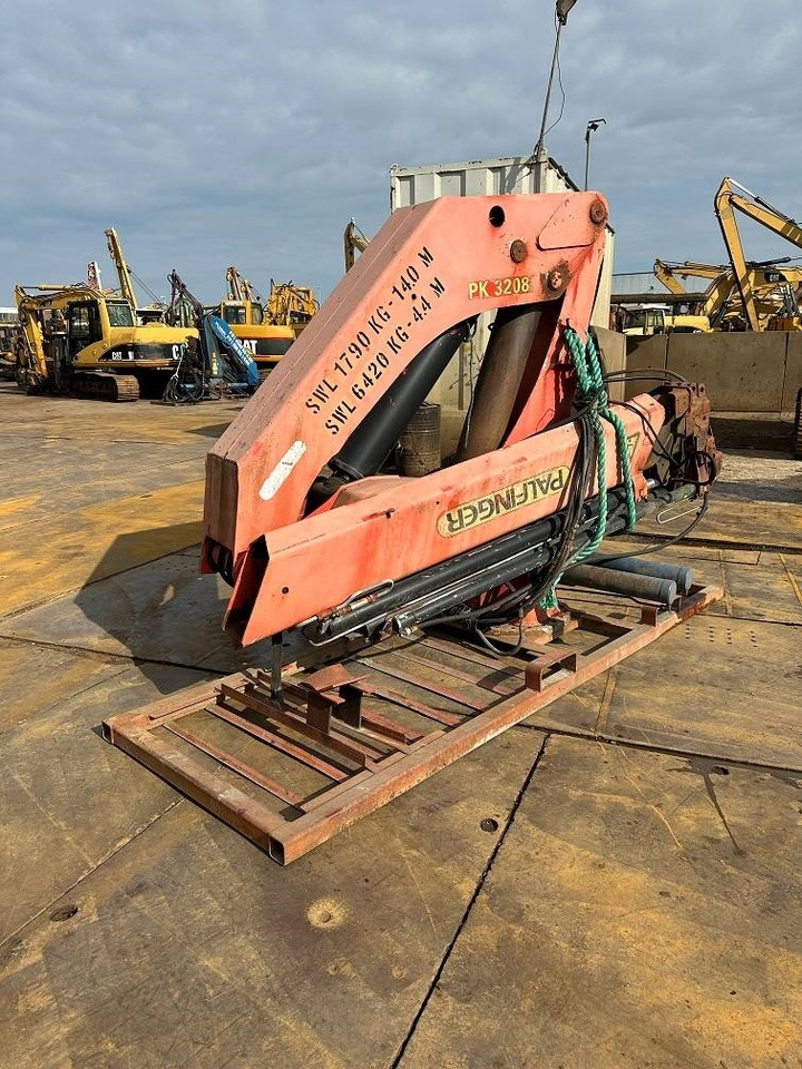 Palfinger PK 32080 - Loader crane for Truck: picture 1 Palfinger PK 32080 - Loader crane for Truck: picture 1