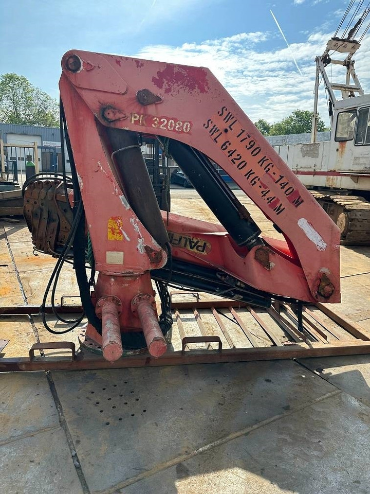 Palfinger PK 32080 - Loader crane for Truck: picture 4 Palfinger PK 32080 - Loader crane for Truck: picture 4