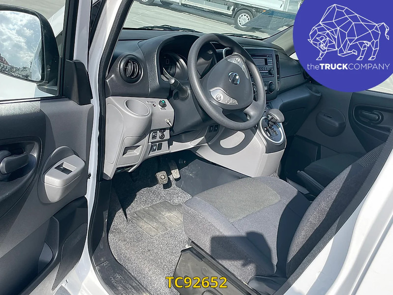 Commercial vehicle, Electric van Nissan E-NV200 hoogtewerker nacelle: picture 8