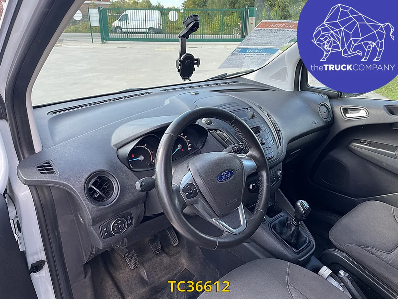 Panel van Ford Transit Courier 1.5 TDCI TREND: picture 15