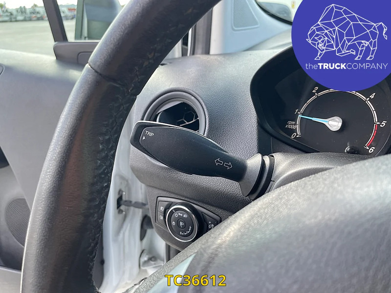 Panel van Ford Transit Courier 1.5 TDCI TREND: picture 20